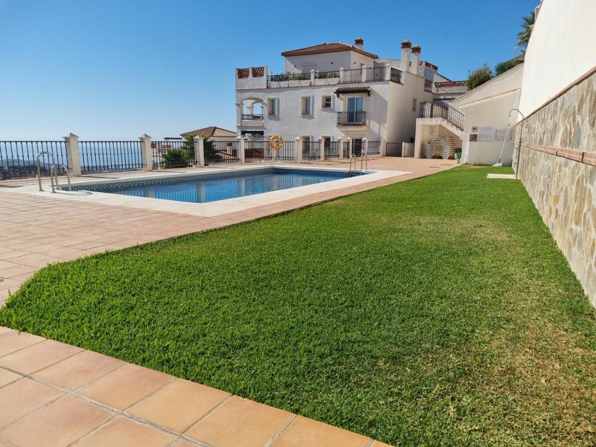 Sitio de Calahonda Elegant Apartment With Fantastic Views At The Top Of Calahonda מראה חיצוני תמונה