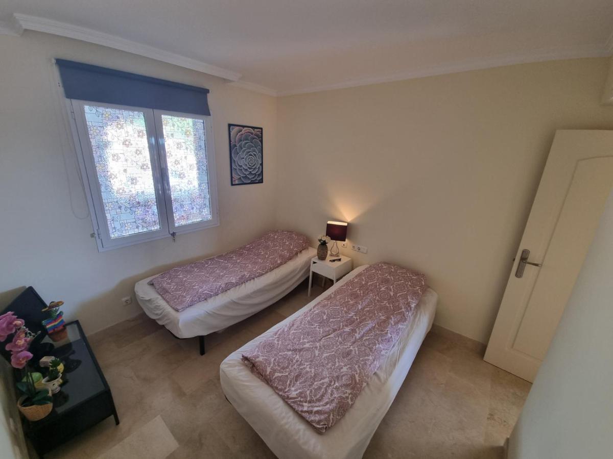 Sitio de Calahonda Elegant Apartment With Fantastic Views At The Top Of Calahonda מראה חיצוני תמונה