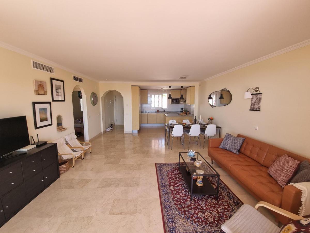 Sitio de Calahonda Elegant Apartment With Fantastic Views At The Top Of Calahonda מראה חיצוני תמונה