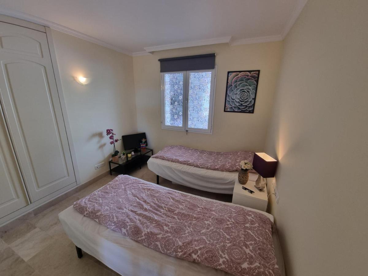Sitio de Calahonda Elegant Apartment With Fantastic Views At The Top Of Calahonda מראה חיצוני תמונה