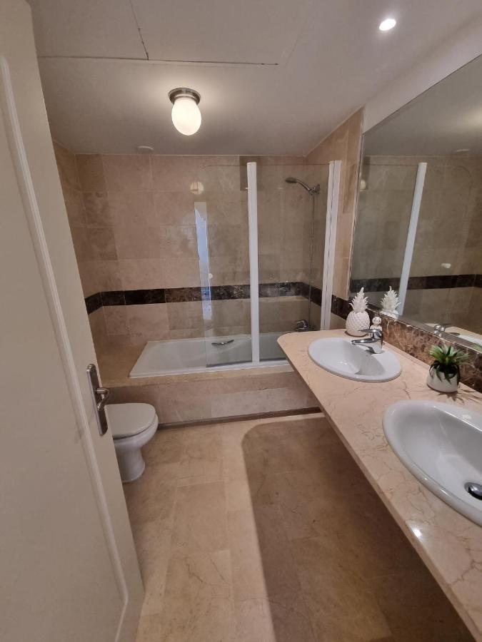 Sitio de Calahonda Elegant Apartment With Fantastic Views At The Top Of Calahonda מראה חיצוני תמונה