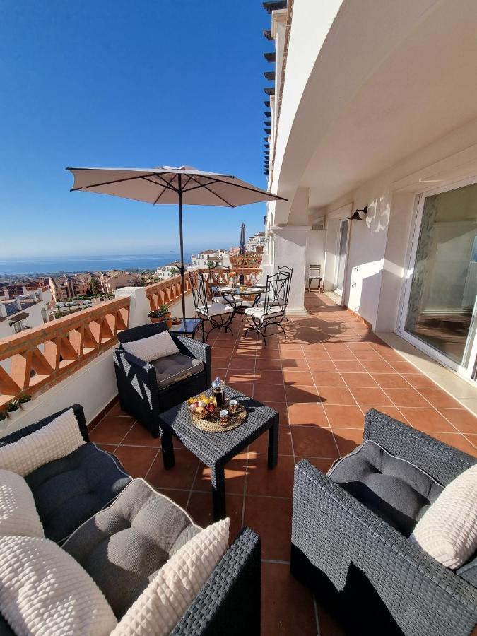 Sitio de Calahonda Elegant Apartment With Fantastic Views At The Top Of Calahonda מראה חיצוני תמונה